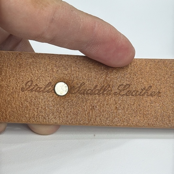 (H)Talbots women's vintage tan Italian leather belt with silver buckle and metal - Picture 8 of 13